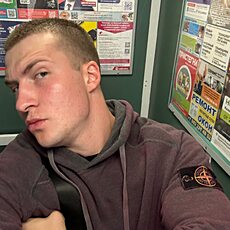 Фотография мужчины Валера, 21 год из г. Казань