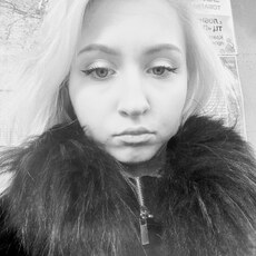 Фотография девушки Ира, 18 лет из г. Лобня