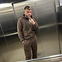 Вячеслав, 25 лет