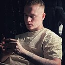 Максим, 23 года