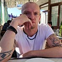 Денис, 44 года