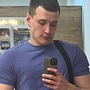 Илья, 24 года