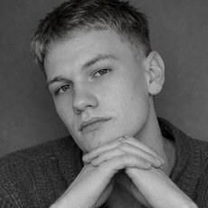 Фотография мужчины Игорь, 19 лет из г. Симферополь