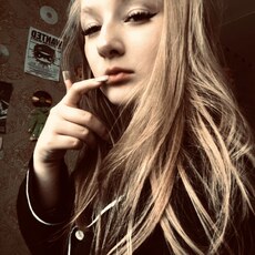 Фотография девушки Виктория, 18 лет из г. Березники