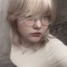 Фотография девушки Лиза, 18 лет из г. Иркутск