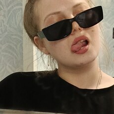 Фотография девушки Надежда, 19 лет из г. Ульяновск