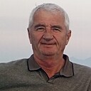 Виктор, 61 год