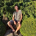 Максим, 44 года