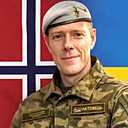 Анхель Магнус, 48 лет