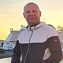 Олег, 44 года