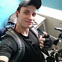 Дмитро, 33 года