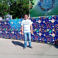 Фотография мужчины Юра, 47 лет из г. Саратов