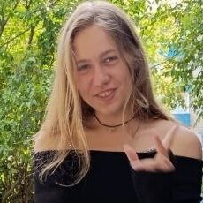 Фотография девушки Виктория, 19 лет из г. Ульяновск