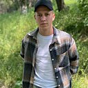 Роман, 22 года