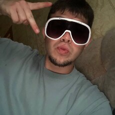 Фотография мужчины Рустик, 22 года из г. Нефтекамск