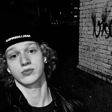 Фотография мужчины Ромка, 18 лет из г. Ярославль