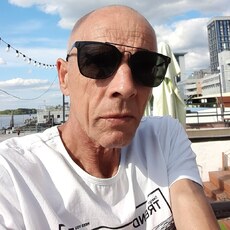 Юрий, 64 из г. Новосибирск.