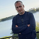 Алексеи, 42 года