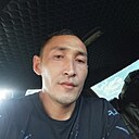 Маке, 33 года