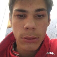 Фотография мужчины Егор, 18 лет из г. Оренбург