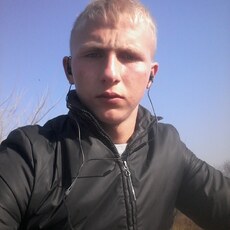 Фотография мужчины Александр, 25 лет из г. Уссурийск