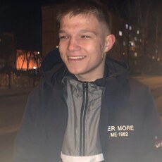 Фотография мужчины Павел, 19 лет из г. Иркутск