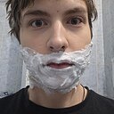 Илья Ааа, 18 лет