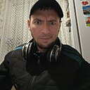 Михаил, 33 года