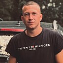 Роман, 33 года