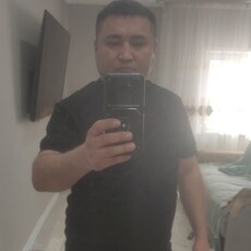 Фотография мужчины Роллан, 33 года из г. Алматы