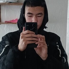 Фотография мужчины Рома, 18 лет из г. Улан-Удэ