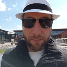 Фотография мужчины Artak, 40 лет из г. Лодзь