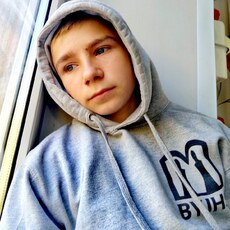 Фотография мужчины Илья, 18 лет из г. Луганск