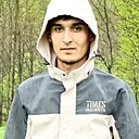 Ахрор, 20 лет