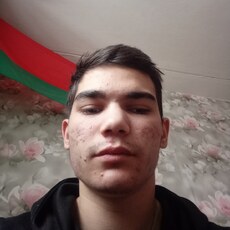 Фотография мужчины Максим, 19 лет из г. Осиповичи