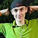 Роман, 23 года