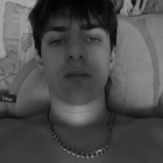 Фотография мужчины Виталий, 18 лет из г. Воронеж