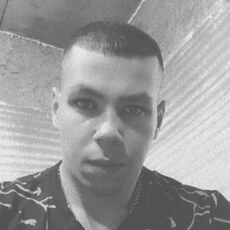 Фотография мужчины Олег, 26 лет из г. Лучегорск
