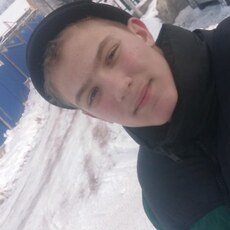 Фотография мужчины Илья, 18 лет из г. Вишневогорск