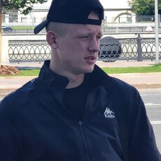Фотография мужчины Максим, 20 лет из г. Красногорск