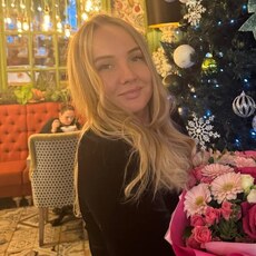 Фотография девушки Лина, 28 лет из г. Санкт-Петербург