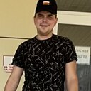 Артем, 27 лет