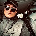 Макс, 33 года