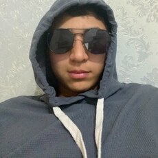 Фотография мужчины Расиф, 18 лет из г. Алматы