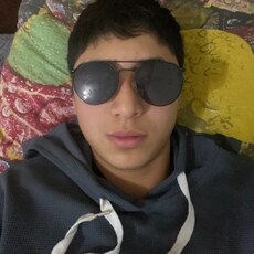 Фотография мужчины Расиф, 18 лет из г. Алматы