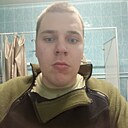 Максим, 21 год