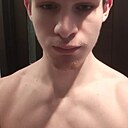 Максим, 18 лет