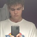 Максим, 18 лет