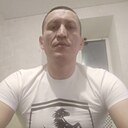 Динар, 42 года