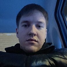 Фотография мужчины Данил, 19 лет из г. Кемерово